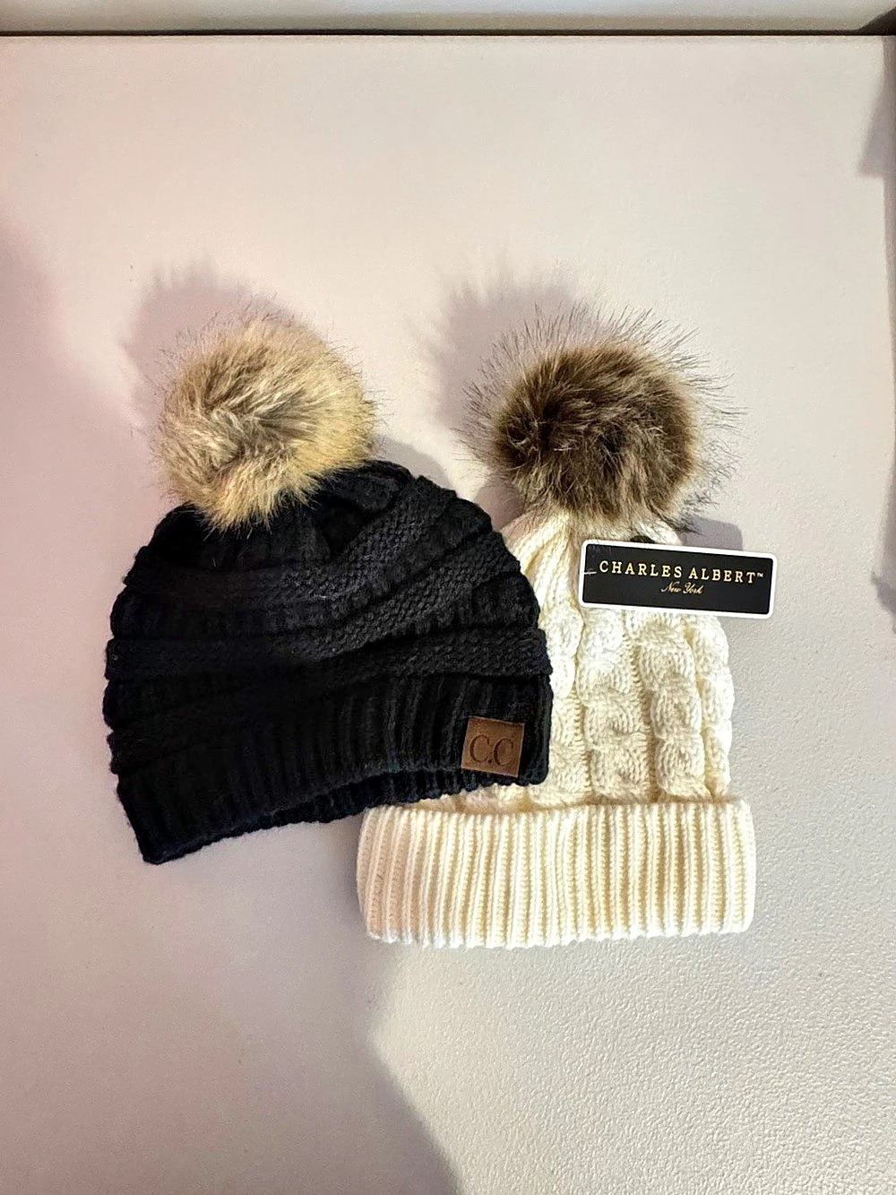 Charles Albert Pom Pom Beanie Hat Set Black & Cream NWT